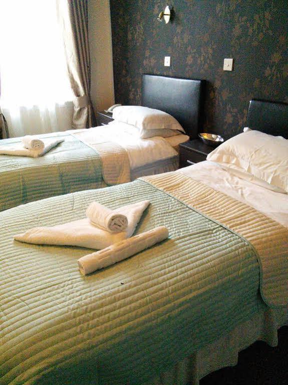 The Market Inn Hotel カッスル・ダグラス エクステリア 写真