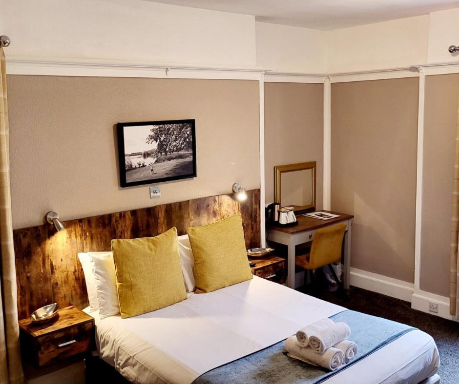 The Market Inn Hotel カッスル・ダグラス エクステリア 写真